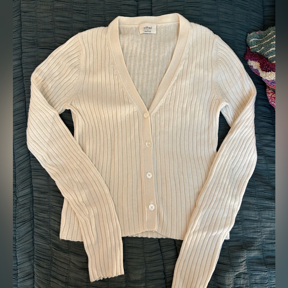 Aritzia Wilfred Cardigan